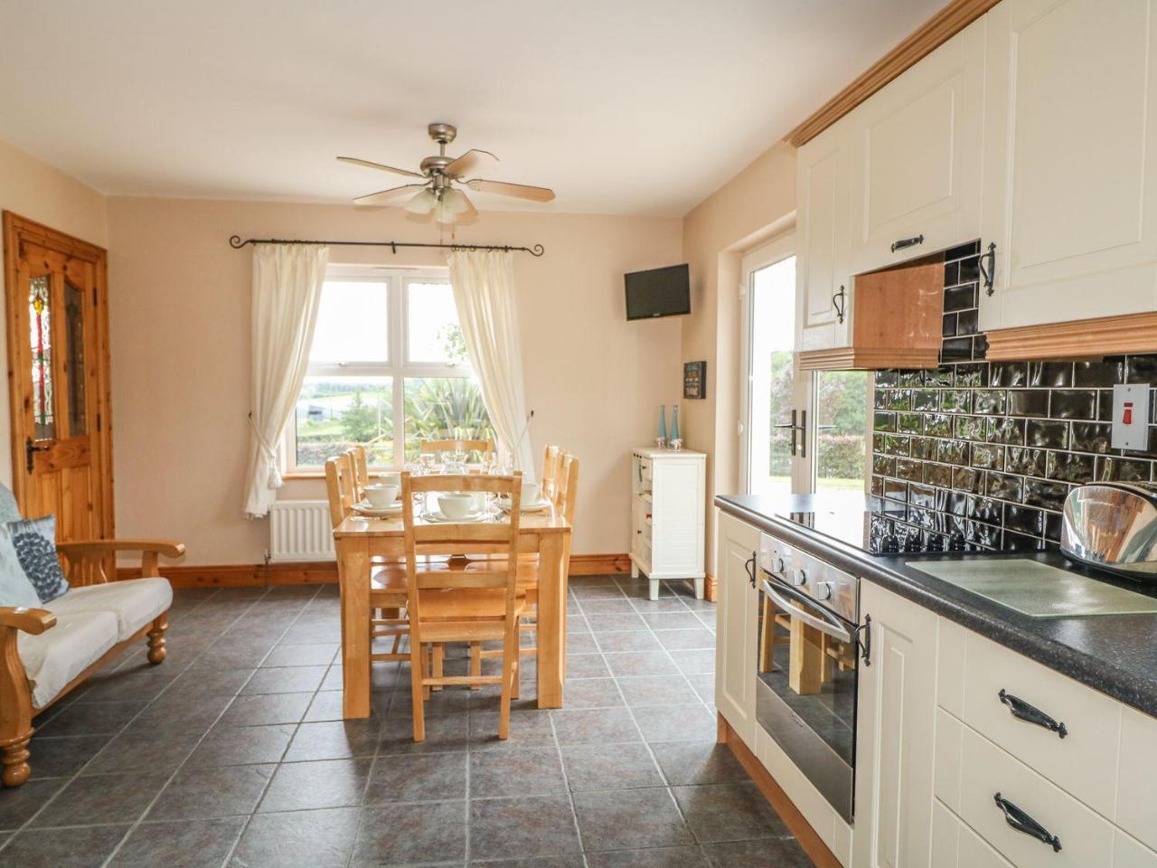 Kate's Cottage, Rathmullan Esterno foto